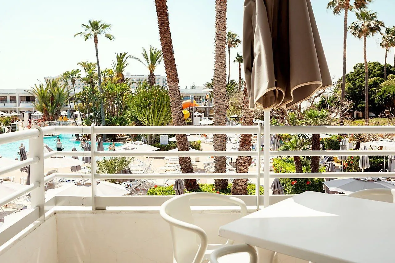 Sunwing Sandy Bay Beach Village Ayia Napa 4*,  Cipro