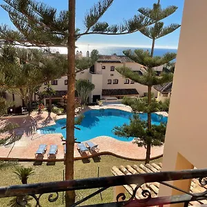 apartamentos-el-toro.es-andalucia.com/