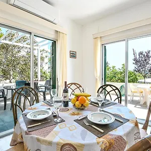 Βίλα 361-walk To Fig Tree Bay & Amenities Πρωταράς