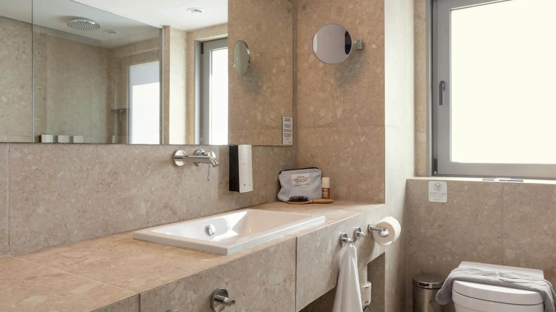 Sunwing Sandy Bay Beach Village Ajia Napa Hotel apartamentowy